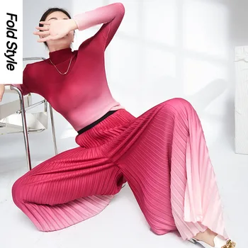 Плиссированный градиентный комплект Miyake, модная и элегантная нижняя рубашка с высоким воротом и длинным рукавом, облегающая юбка-брюки свободного размера, комплект из двух предметов