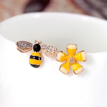 Милые асимметричные серьги в виде пчелиного цветка с капельным маслом для женщин и девушек, серьги в корейском стиле, модные украшения boucle d'oreille
