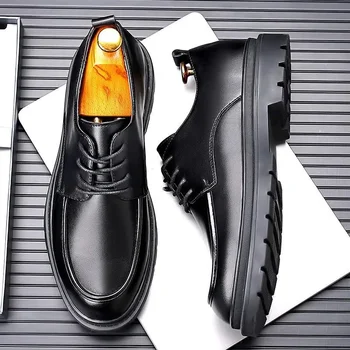 Кожаная обувь на высоком каблуке, мужская новинка 2023 года, осенние официальные деловые мужские повседневные черные ботинки Martin в британском стиле, мужская обувь W